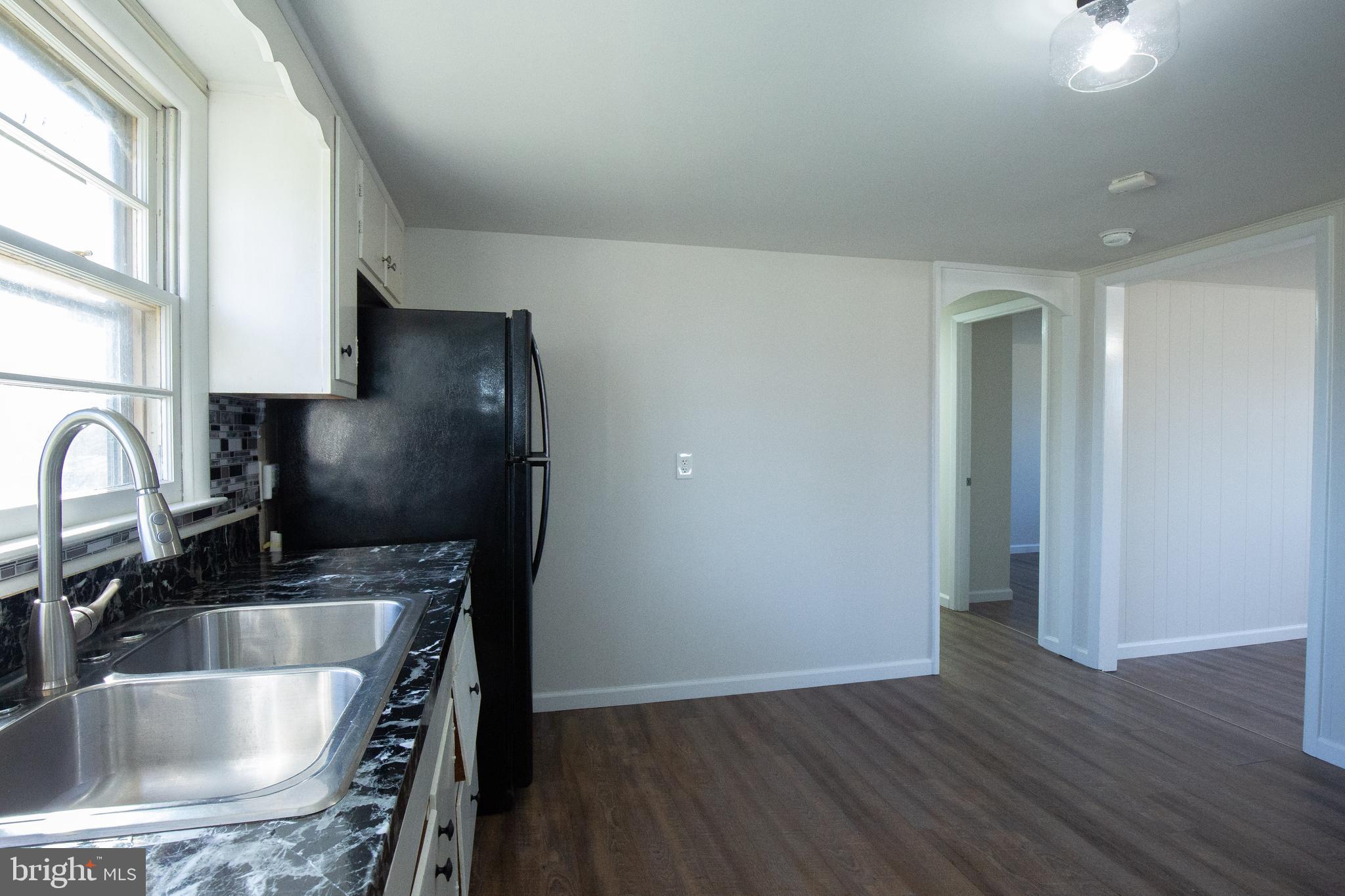 201 Cranes Lane Ranson, WV 25438 - Photo 5 of 23