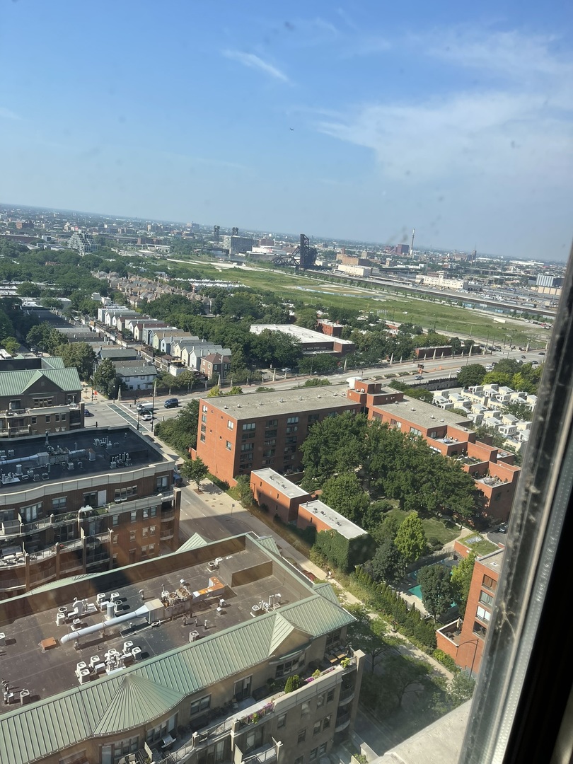 1101 South State Street, Unit 2104 Chicago, IL 60605 - Photo 37 of 37 a view of a city