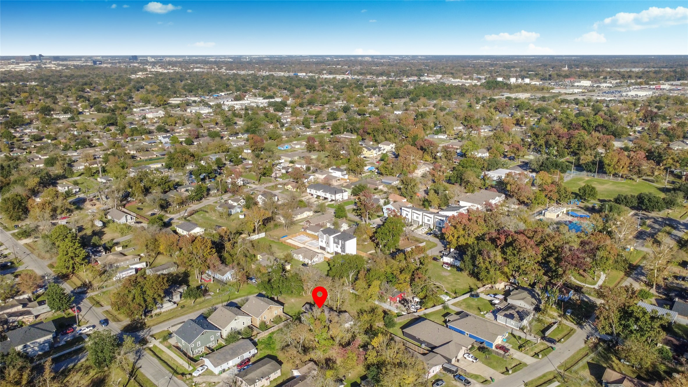 1039 Marcolin Street Houston, TX 77088 - Photo 14 of 37