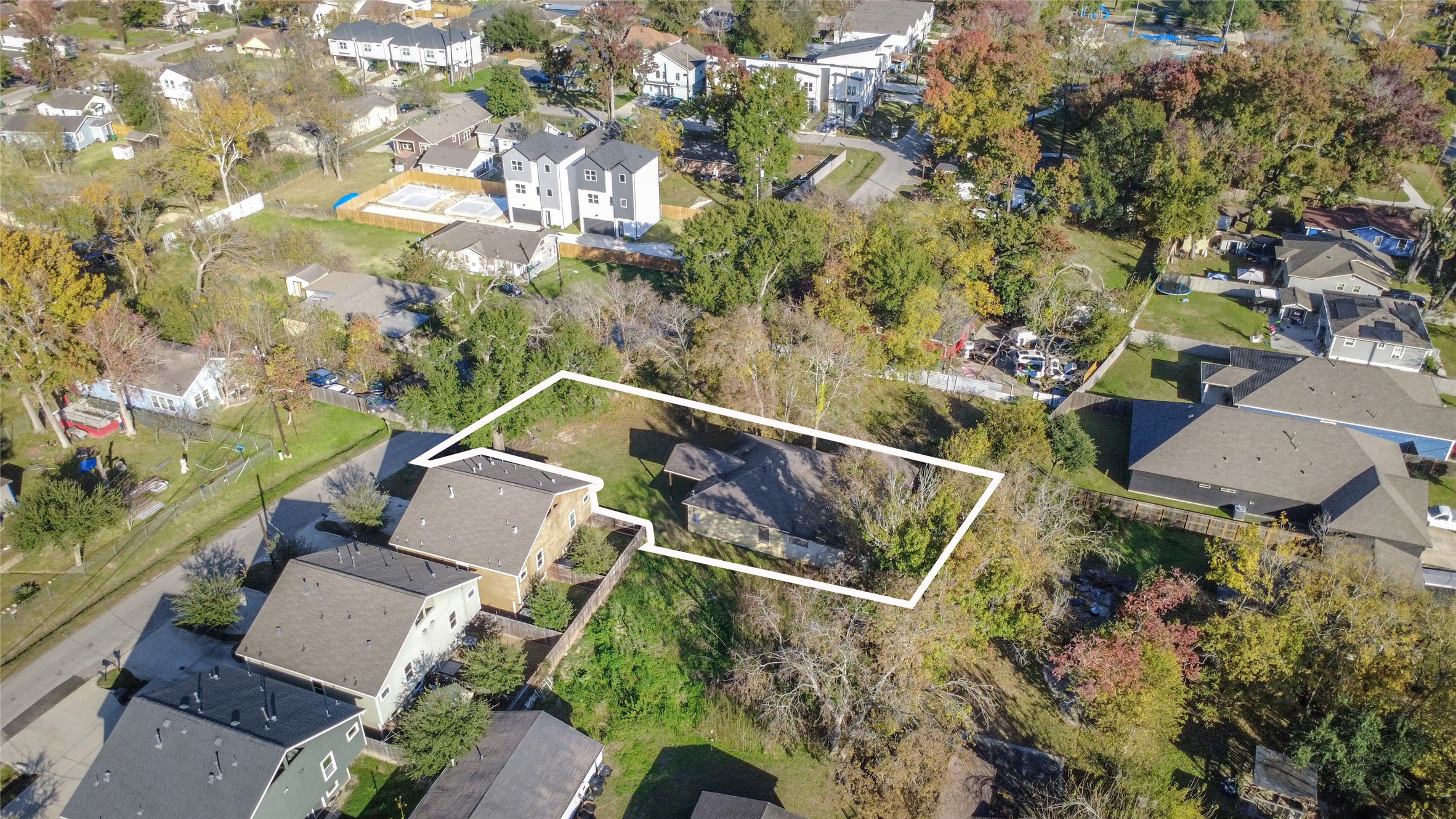 1039 Marcolin Street Houston, TX 77088 - Photo 21 of 37