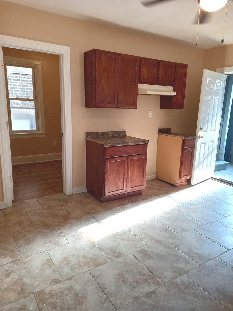 8931 South Houston Avenue Chicago, IL 60617 - Photo 16 of 29