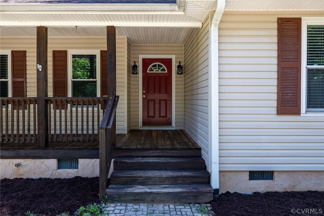 1305 Eastham Road Bumpass, VA 23024 - Photo 7 of 49 Property entrance with a porch