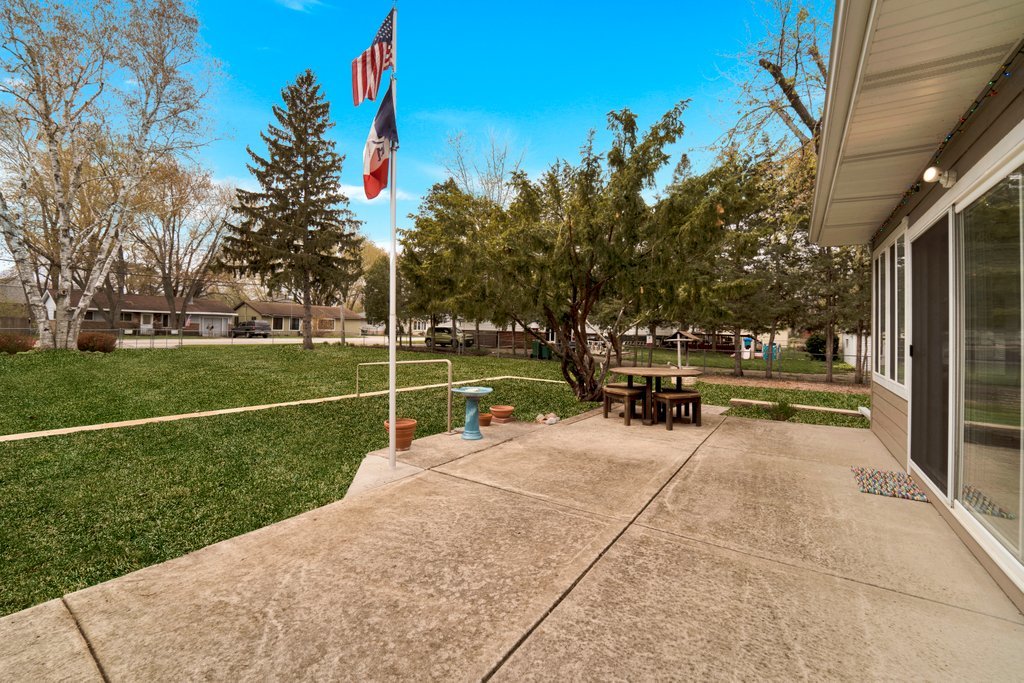 16 Tweed Road Fox Lake, IL 60020 - Photo 22 of 27 a view of a park with large trees