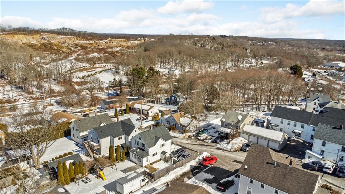 5 Marion Street Westerly, RI 02891 - Photo 23 of 31