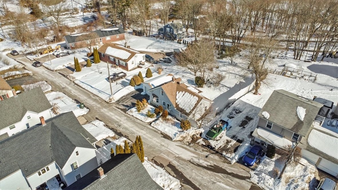 5 Marion Street Westerly, RI 02891 - Photo 24 of 31