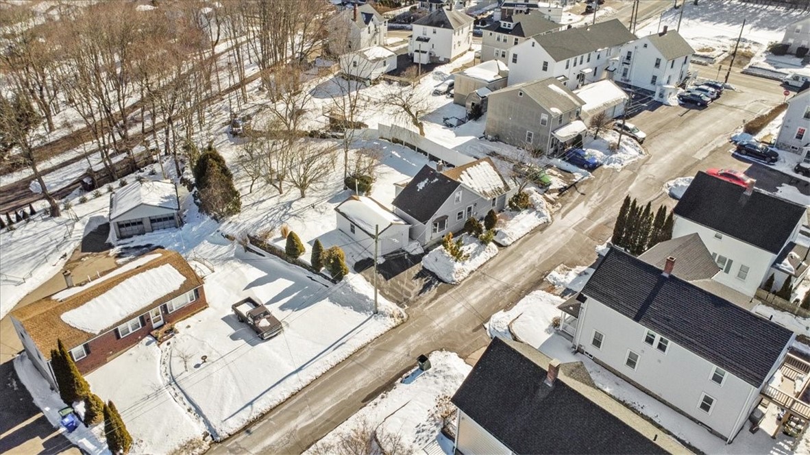 5 Marion Street Westerly, RI 02891 - Photo 26 of 31