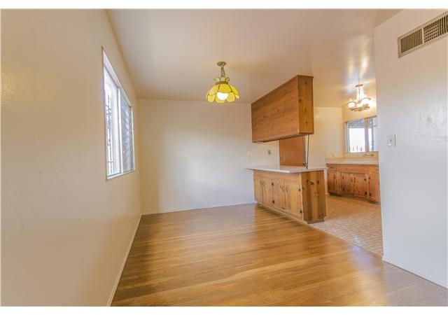 2532 Murray Ridge Road San Diego, CA 92123 - Photo 4 of 9
