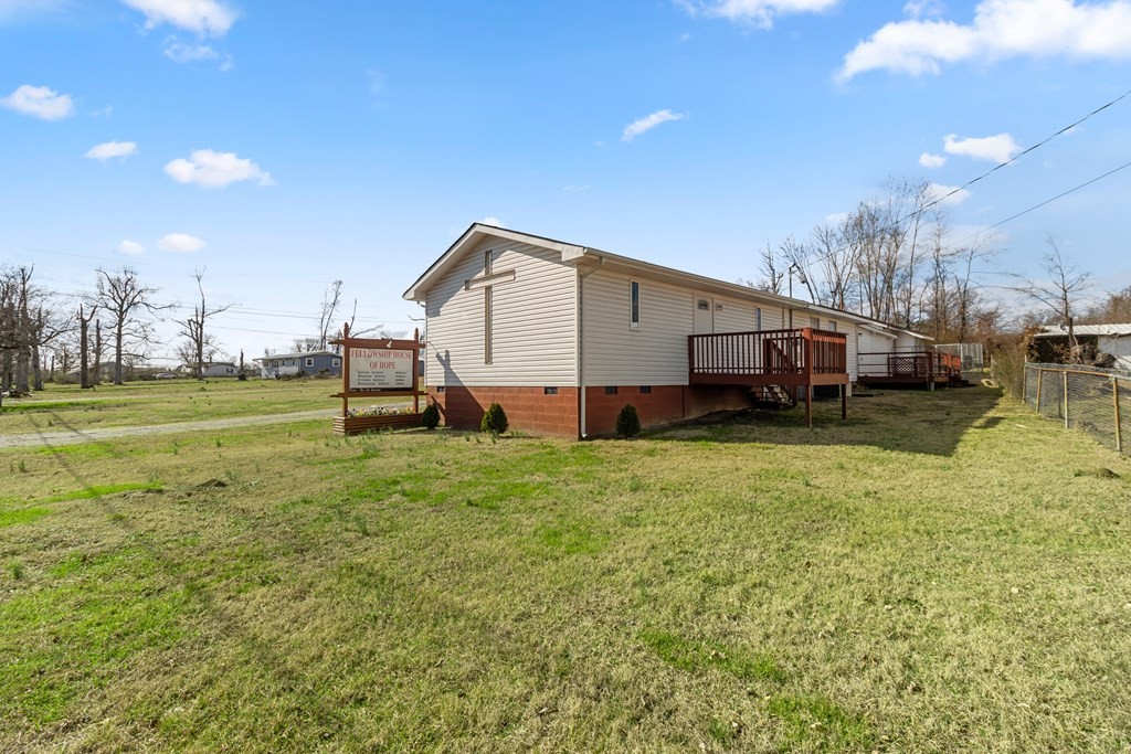 2219 Jenkins Road Chattanooga, TN 37421 - Photo 29 of 29 a view of a house with a big yard