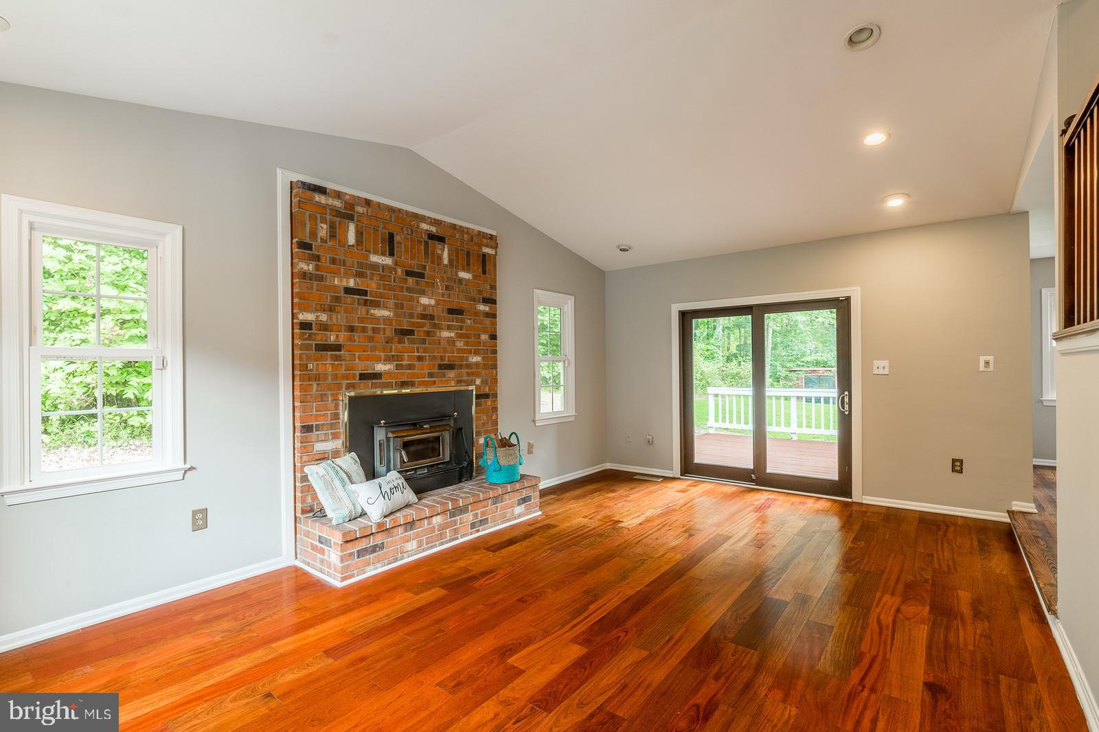 7070 Hoadly Road Manassas, VA 20112 - Photo 11 of 45