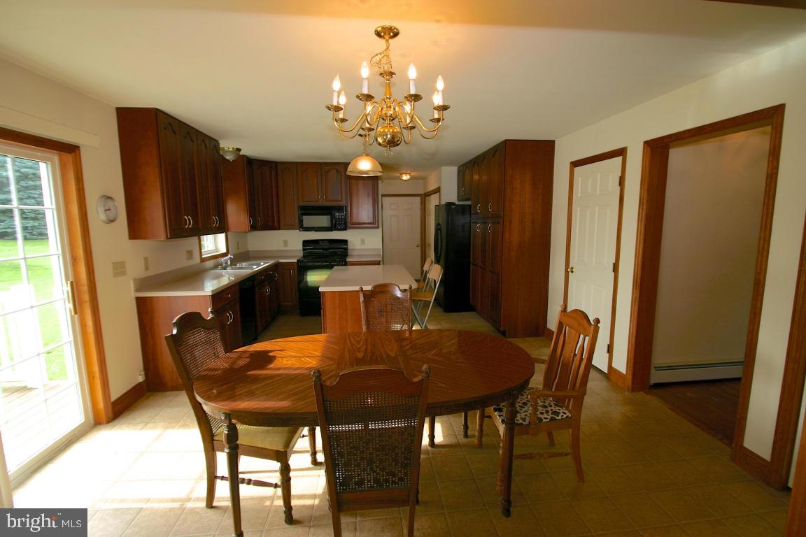 117 Yoder Road Bainbridge, PA 17502 - Photo 9 of 46 Gallery Image 9