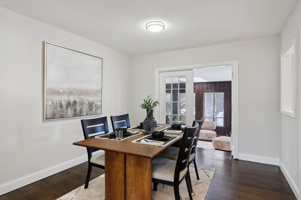 1 Willow Street Middleton, MA 01949 - Photo 11 of 41