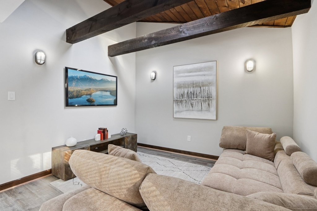 1 Willow Street Middleton, MA 01949 - Photo 17 of 41