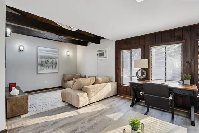 $699,900 | 1 Willow Street, Middleton, MA 01949