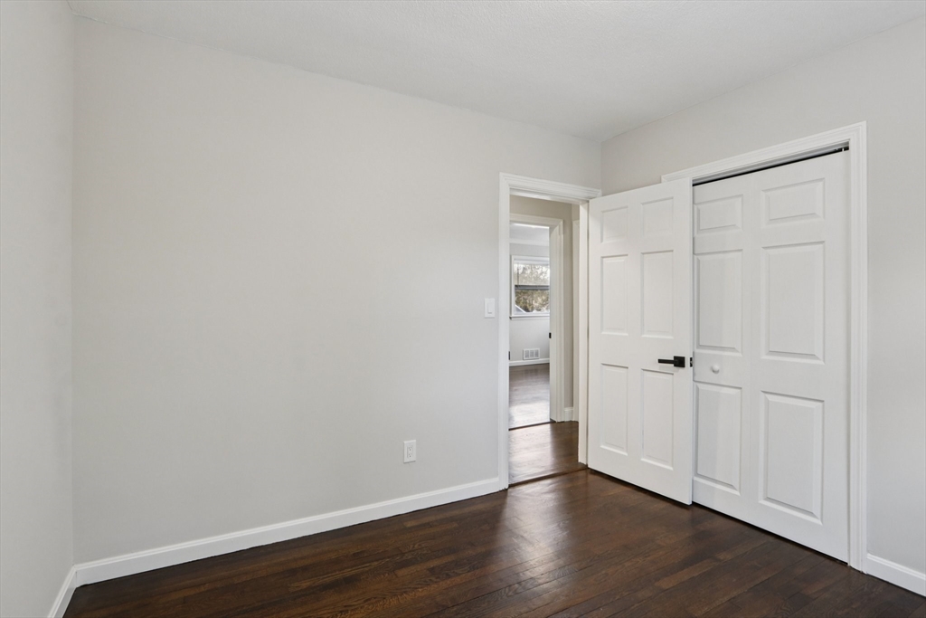 1 Willow Street Middleton, MA 01949 - Photo 24 of 41