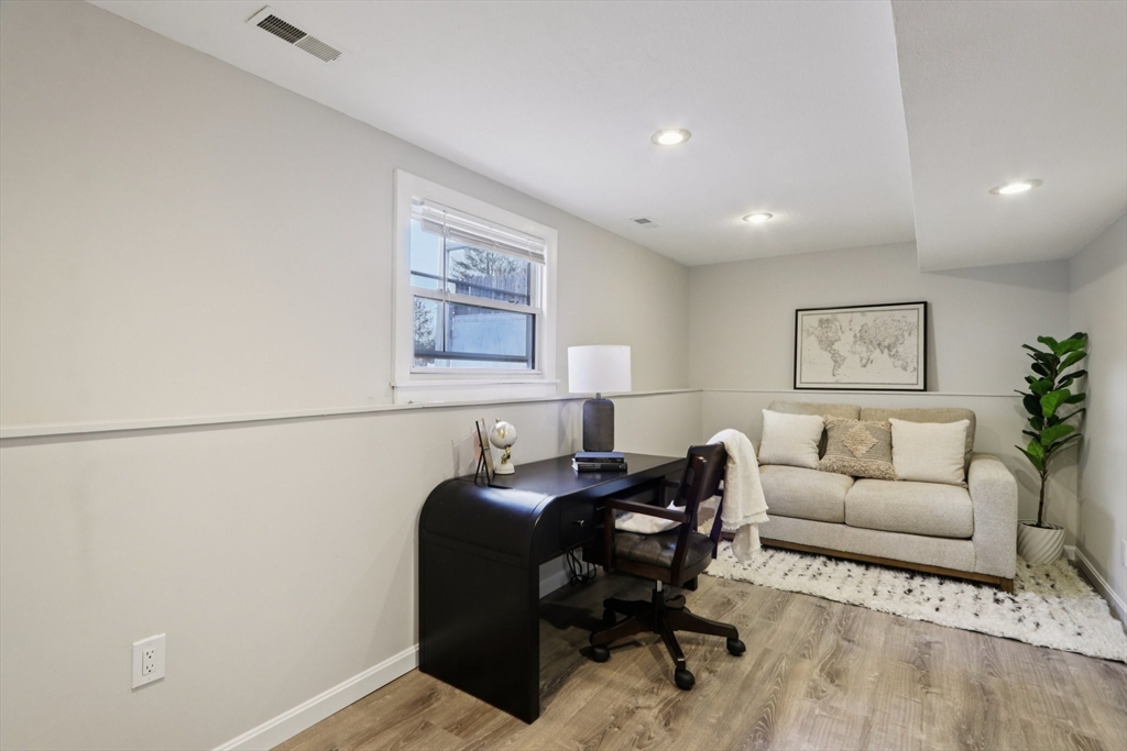 1 Willow Street Middleton, MA 01949 - Photo 31 of 41