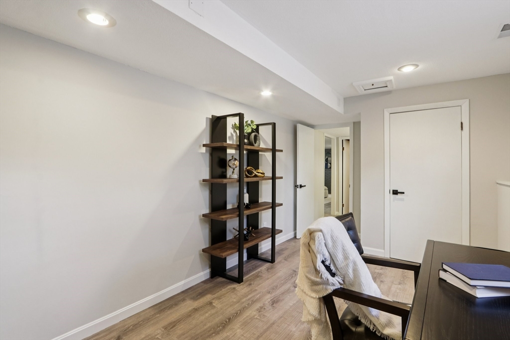 1 Willow Street Middleton, MA 01949 - Photo 32 of 41