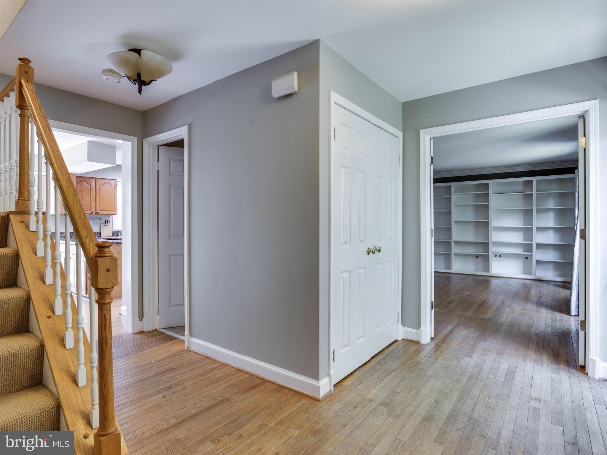 14616 Falling Leaf Way Gaithersburg, MD 20878 - Photo 2 of 30 Interior (General)