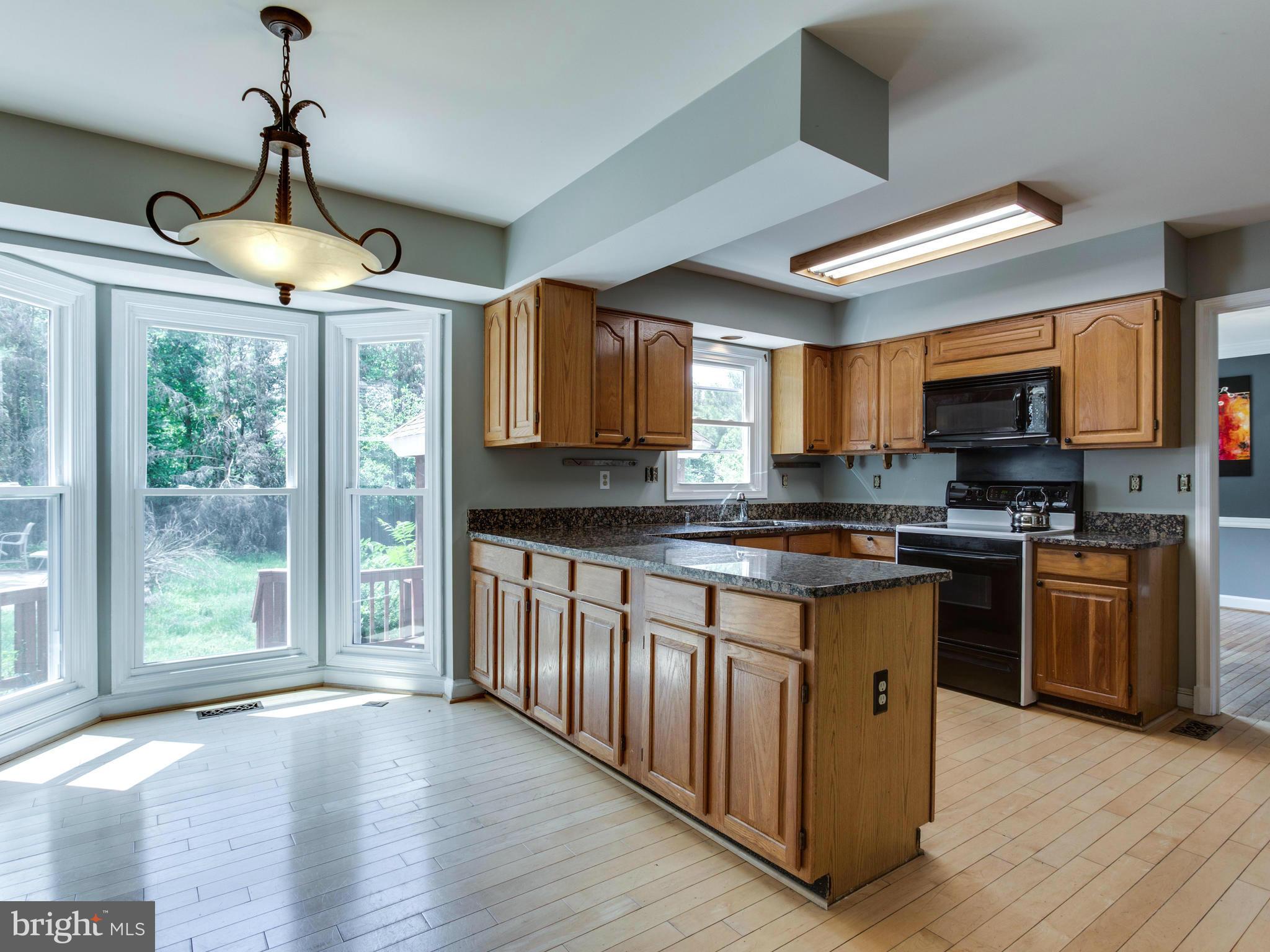 14616 Falling Leaf Way Gaithersburg, MD 20878 - Photo 12 of 30 Kitchen