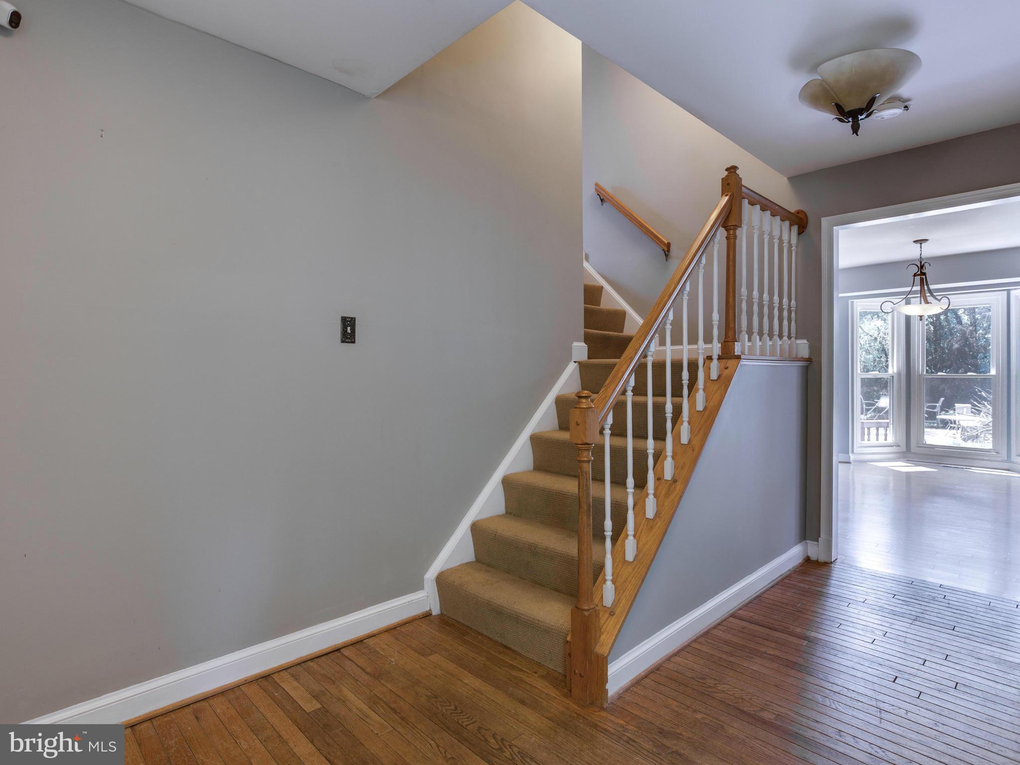 14616 Falling Leaf Way Gaithersburg, MD 20878 - Photo 3 of 30 Interior (General)