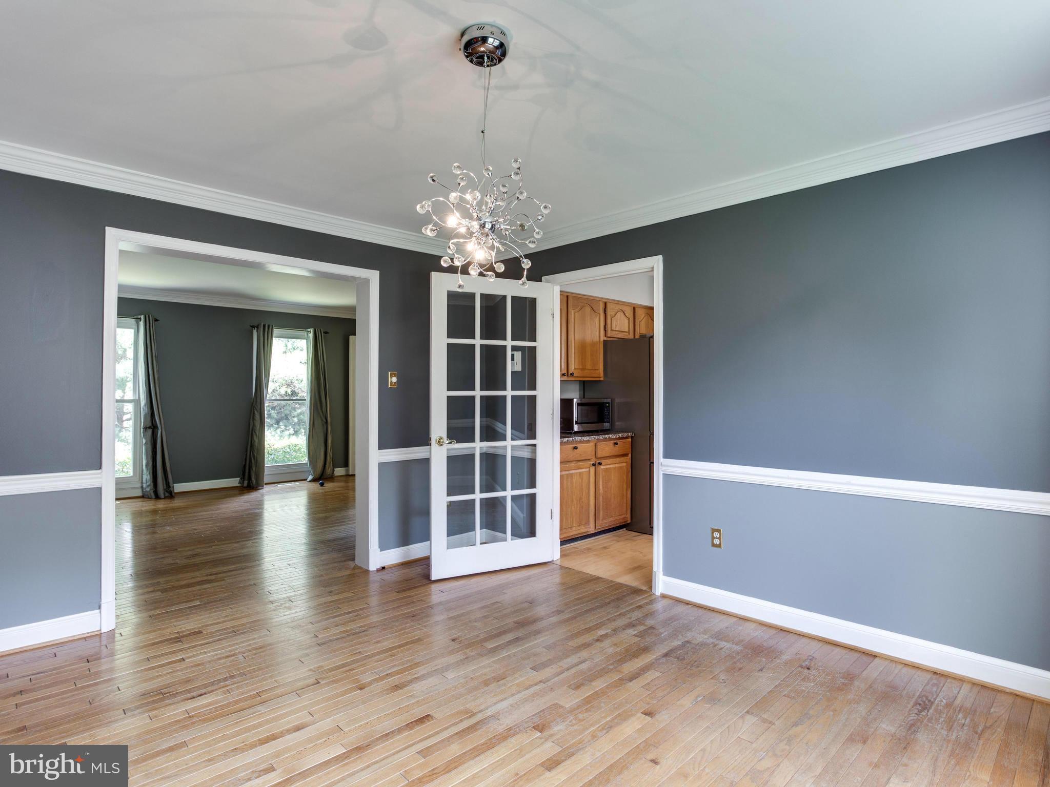 14616 Falling Leaf Way Gaithersburg, MD 20878 - Photo 9 of 30 Dining Room