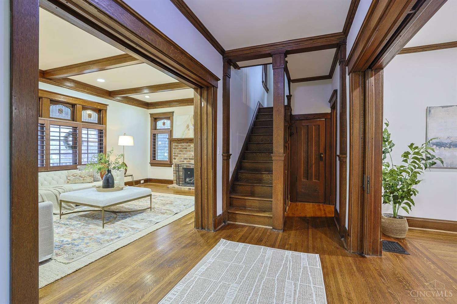 1308 Edwards Road Cincinnati, OH 45208 - Photo 13 of 52