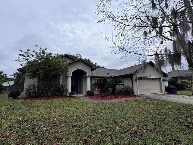$2,600 | 4924 Raylene Way, St. Cloud, FL 34771