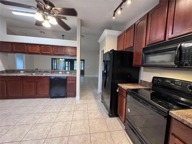 $2,600 | 4924 Raylene Way, St. Cloud, FL 34771