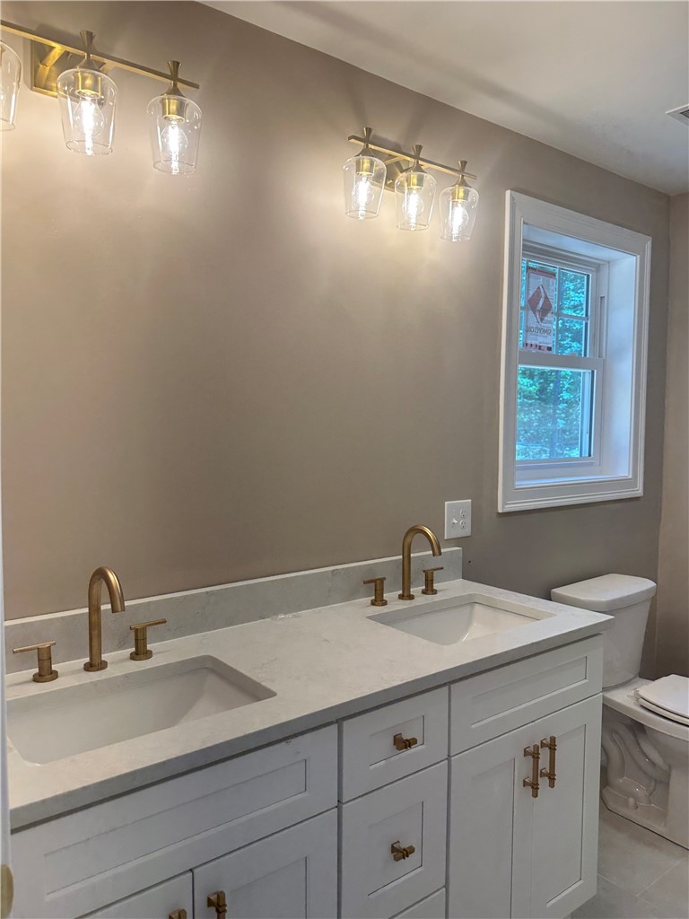 5 Harmony Lane Exeter, RI 02822 - Photo 13 of 25