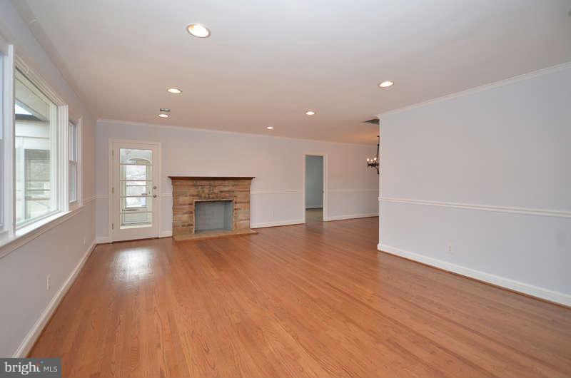 6801 Coolridge Road Temple Hills, MD 20748 - Photo 11 of 26 Interior (General)