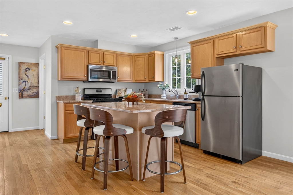 10 Brook Street Boston, MA 02131 - Photo 10 of 33