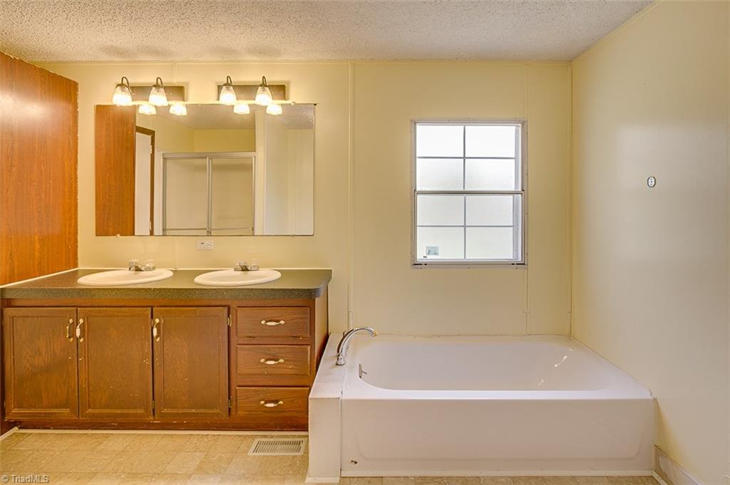 3689 Randolph Church Road Climax, NC 27233 - Photo 15 of 29 Gallery Image 15