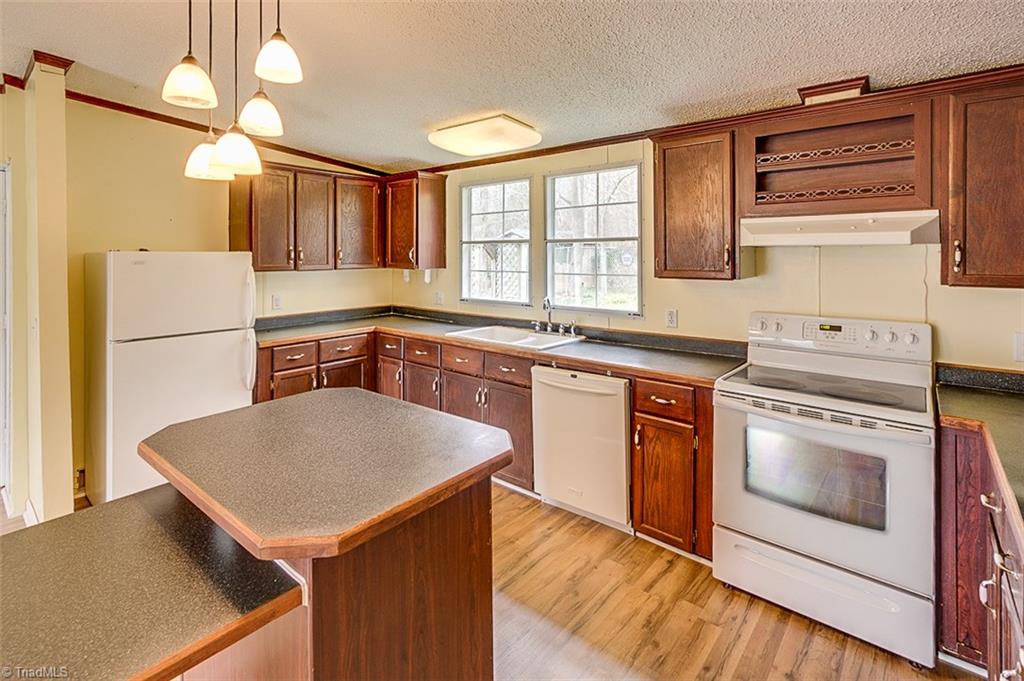 3689 Randolph Church Road Climax, NC 27233 - Photo 7 of 29 Gallery Image 7