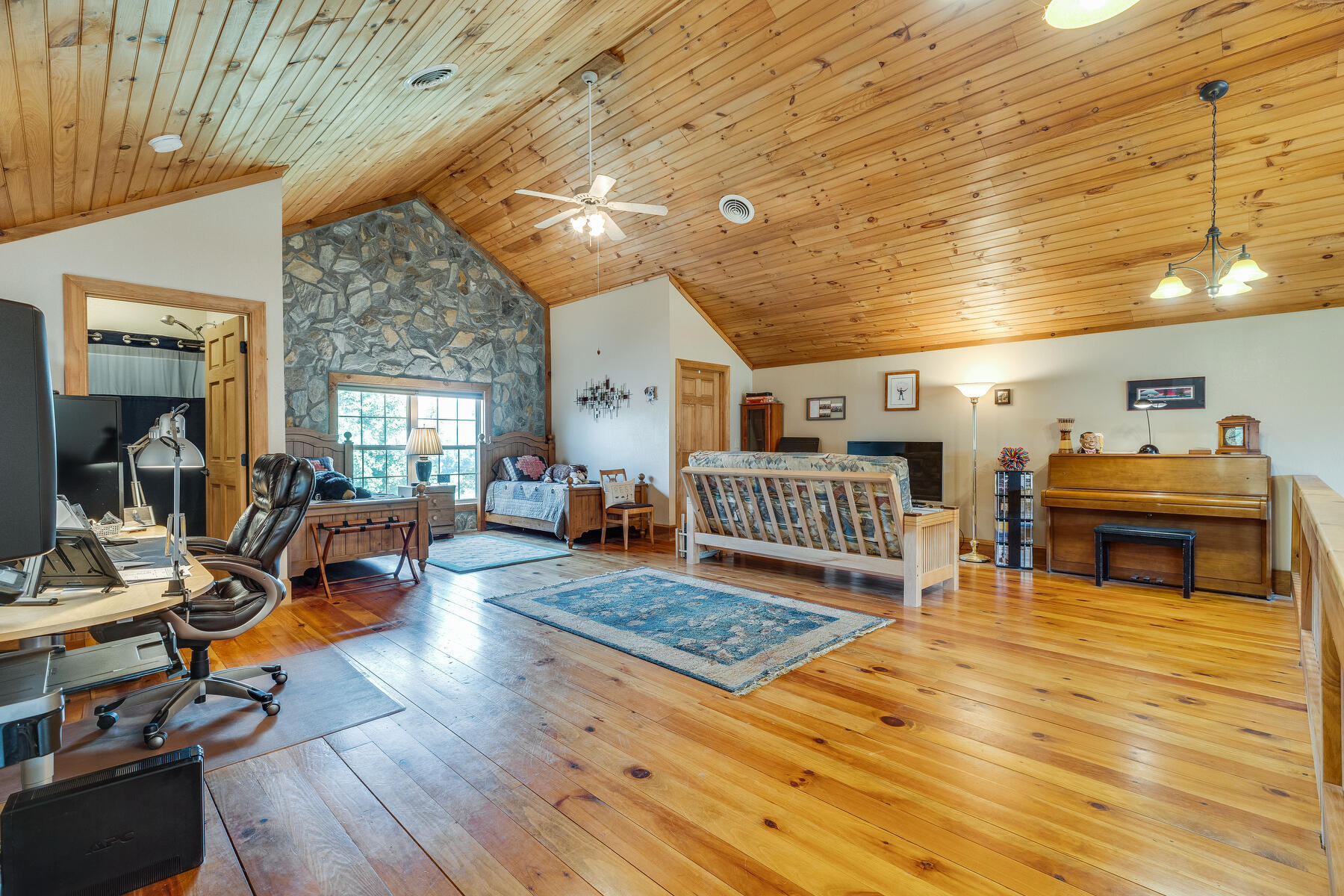 108 Deseree Broyles Road Chuckey, TN 37641 - Photo 43 of 64 040
