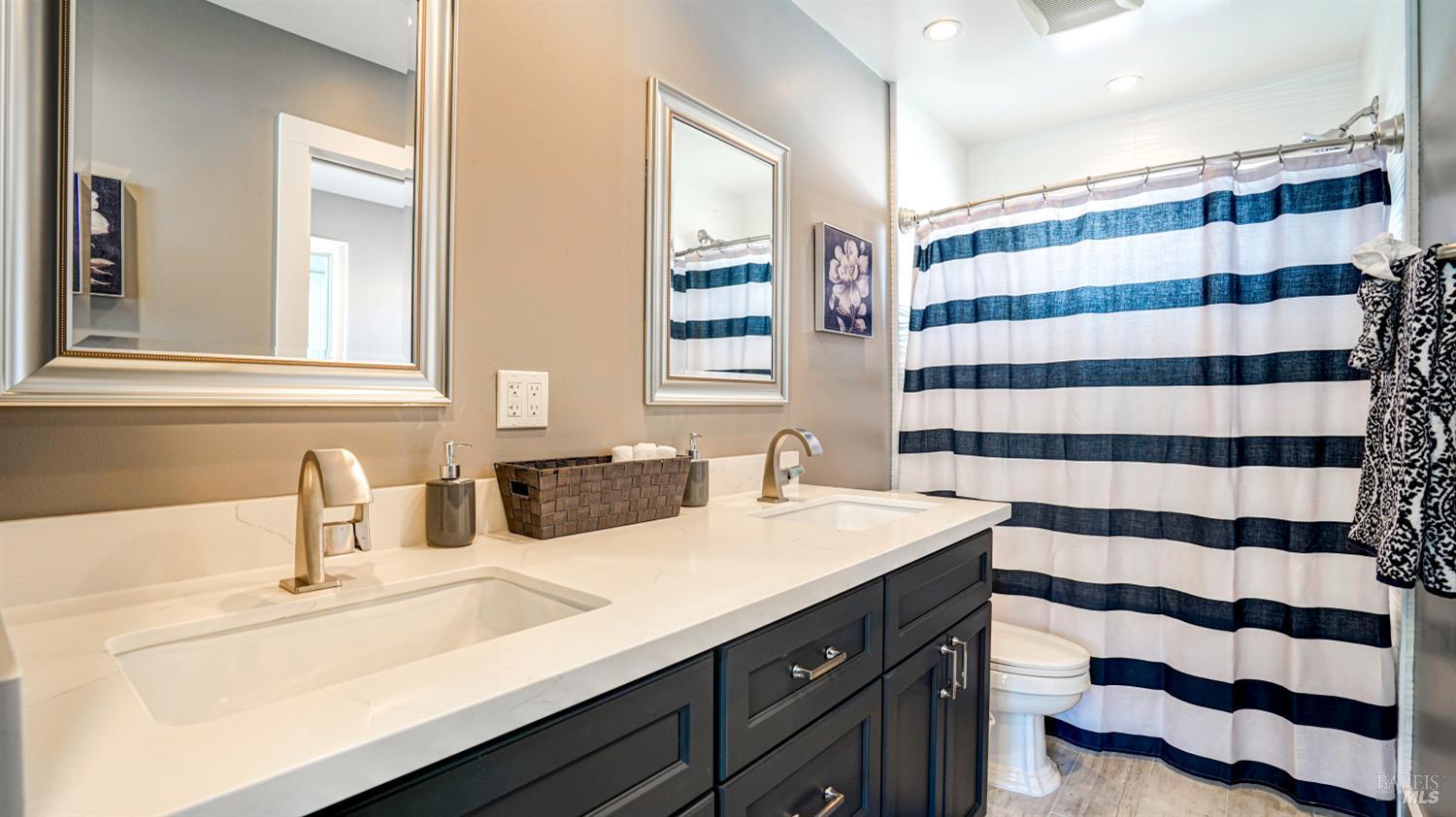 235 Grove Avenue Santa Rosa, CA 95409 - Photo 23 of 37