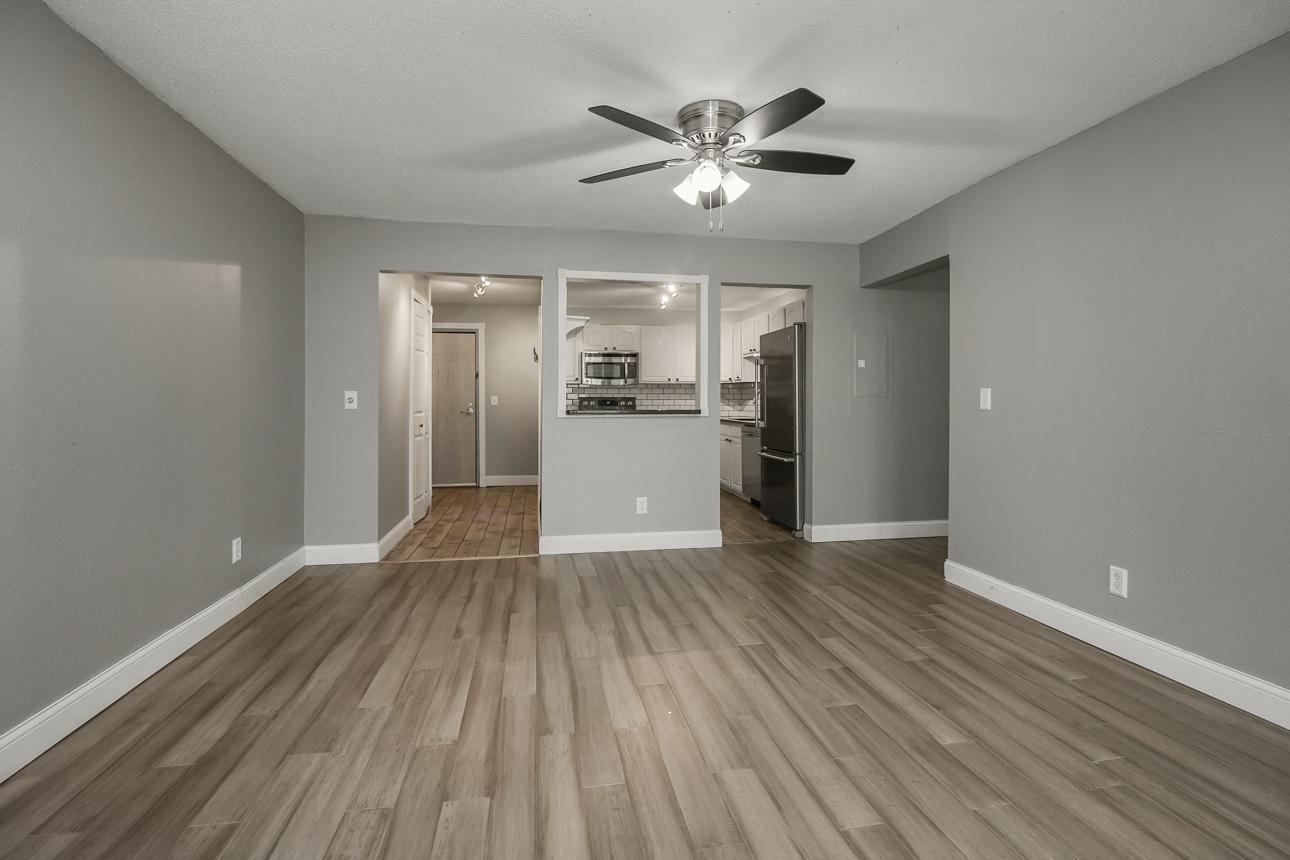 1700 Four Oaks Road, Unit 219 Eagan, MN 55121 - Photo 8 of 35