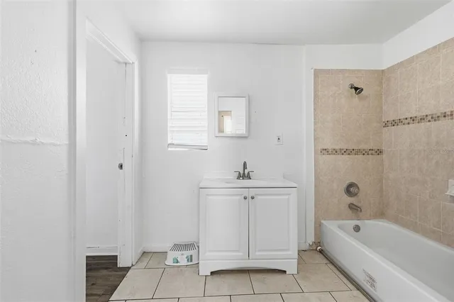 $350,000 | 2310 West Arch Street, Tampa, FL 33607