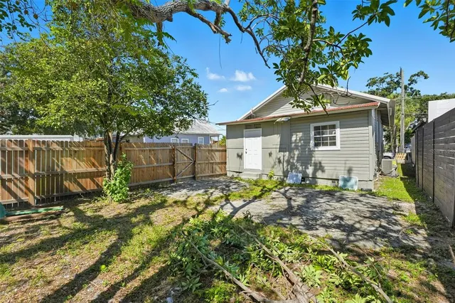 $350,000 | 2310 West Arch Street, Tampa, FL 33607