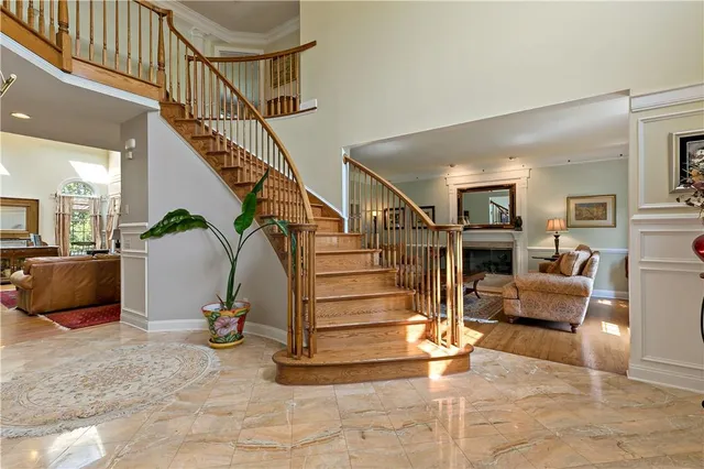 a view of entryway and hall