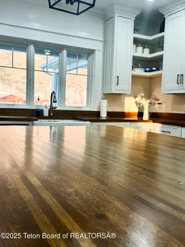 $1,199,000 | 233 Young Lane, Afton, WY 83110