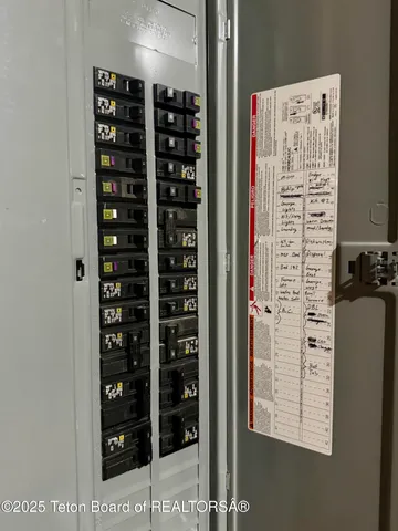 $1,199,000 | 233 Young Lane, Afton, WY 83110