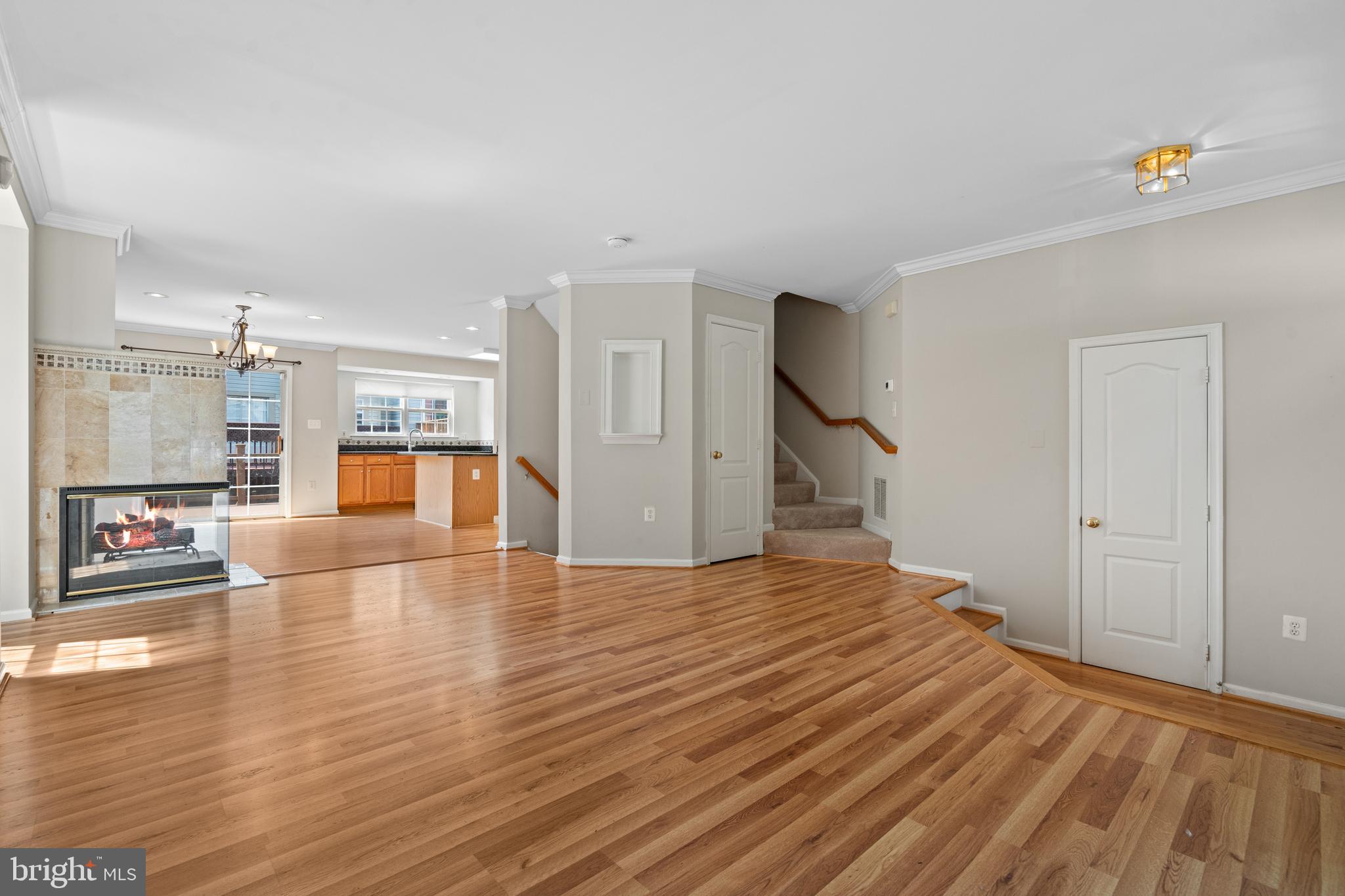 9203 McCarty Road Lorton, VA 22079 - Photo 6 of 44 Gallery Image 6