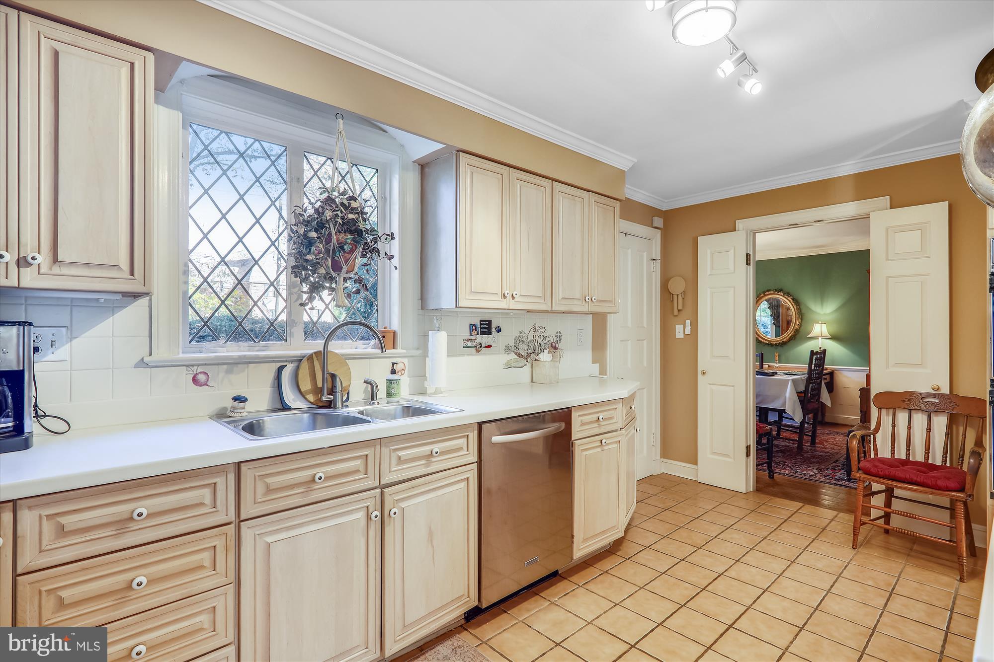5620 Lambeth Road Bethesda, MD 20814 - Photo 15 of 67 Gallery Image 15