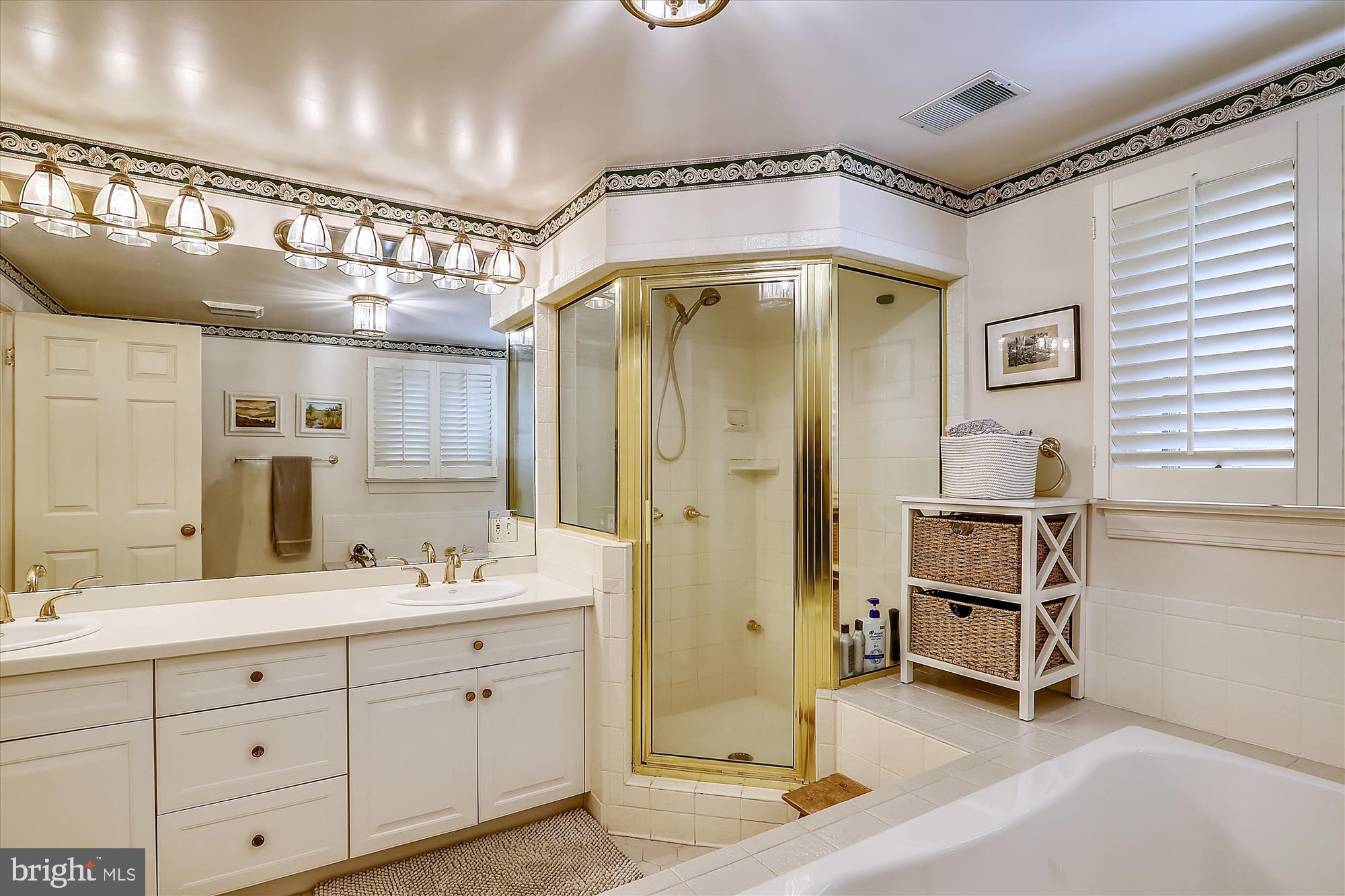 5620 Lambeth Road Bethesda, MD 20814 - Photo 39 of 67 Gallery Image 39
