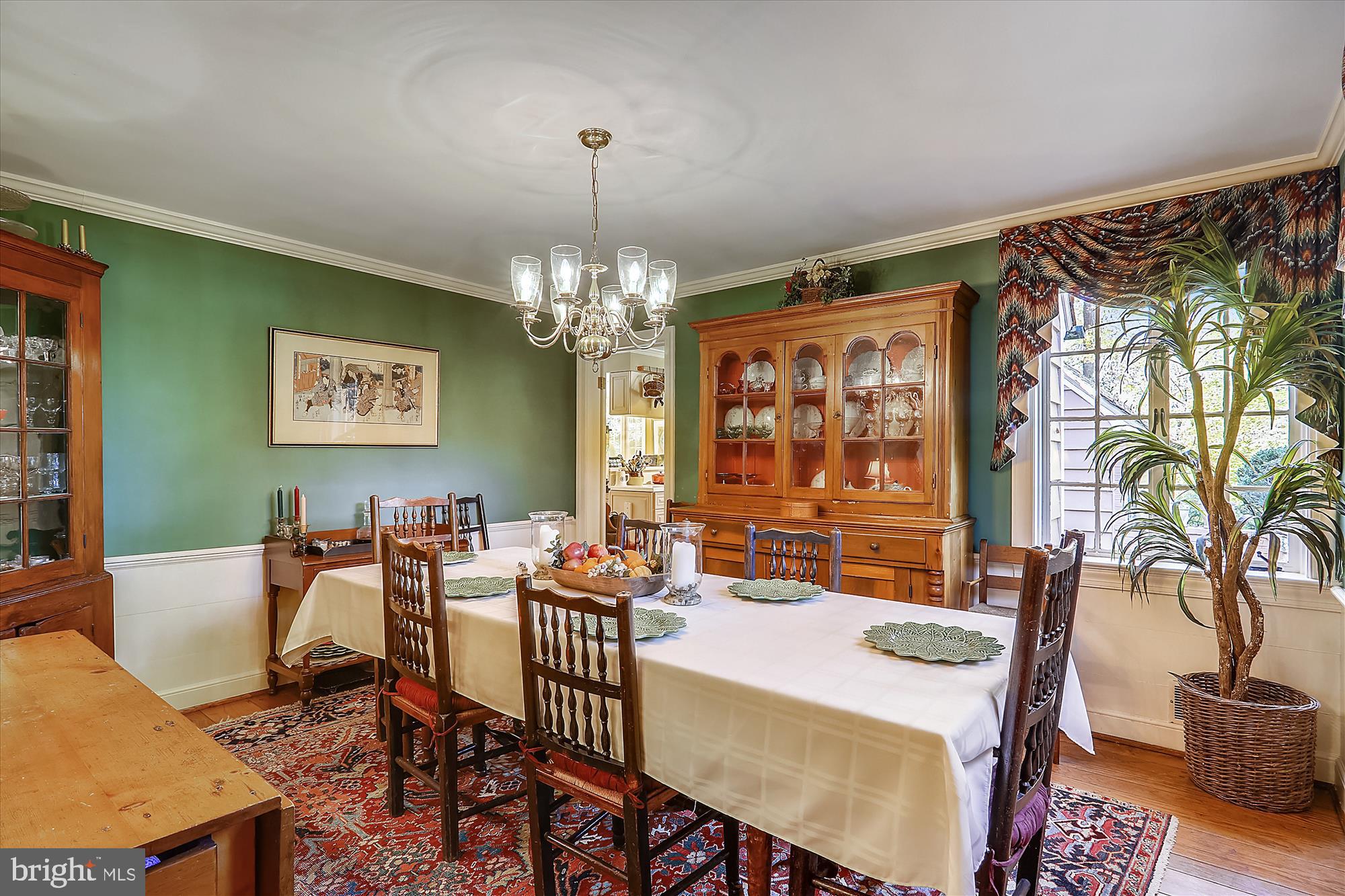 5620 Lambeth Road Bethesda, MD 20814 - Photo 7 of 67 Gallery Image 7