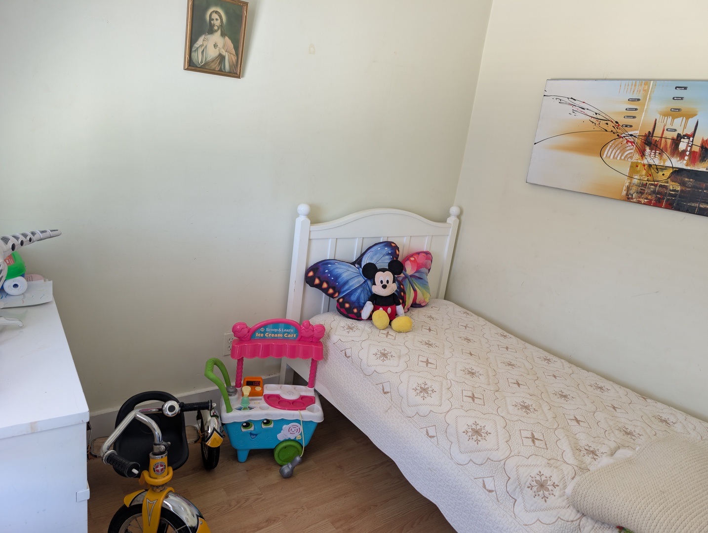 3233 South Morgan Street Chicago, IL 60608 - Photo 11 of 14 a bedroom with a bed and a dresser