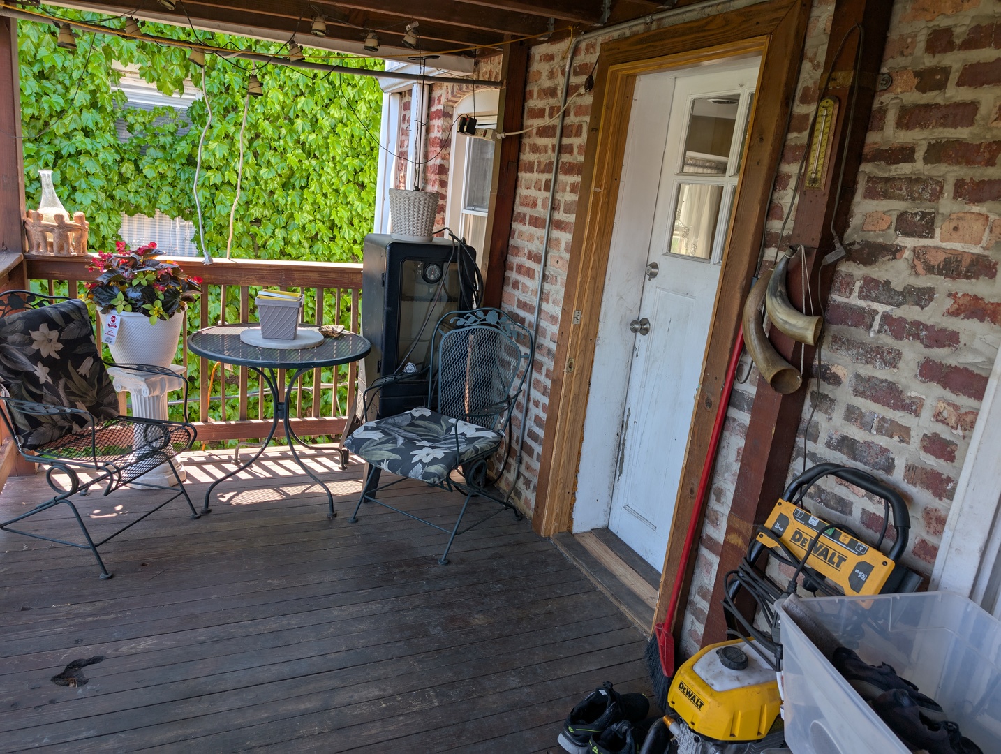 3233 South Morgan Street Chicago, IL 60608 - Photo 14 of 14 a view of an outdoor space with seating area