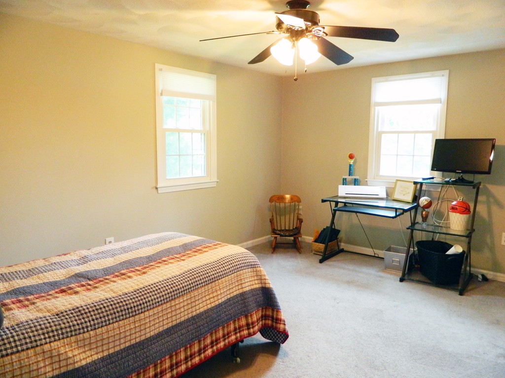 62 Rolling Ridge Lane Methuen, MA 01844 - Photo 13 of 30 Gallery Image 13