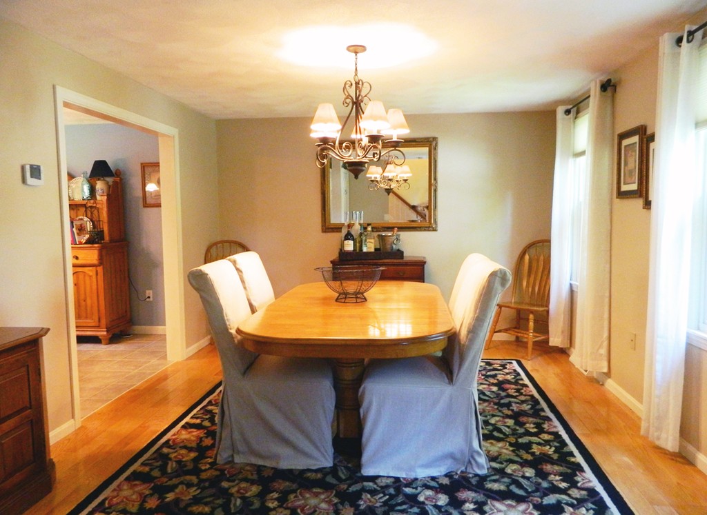 62 Rolling Ridge Lane Methuen, MA 01844 - Photo 3 of 30 Gallery Image 3