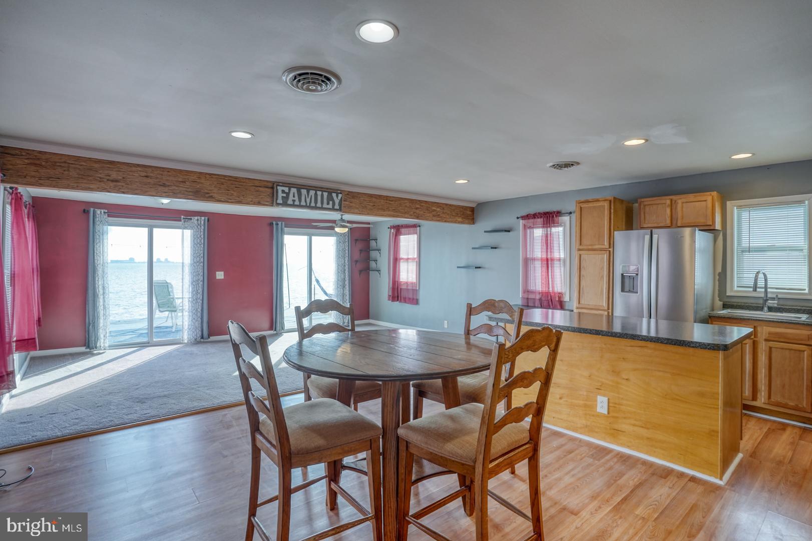 10 South New Road Middletown, DE 19709 - Photo 20 of 42 Dining room