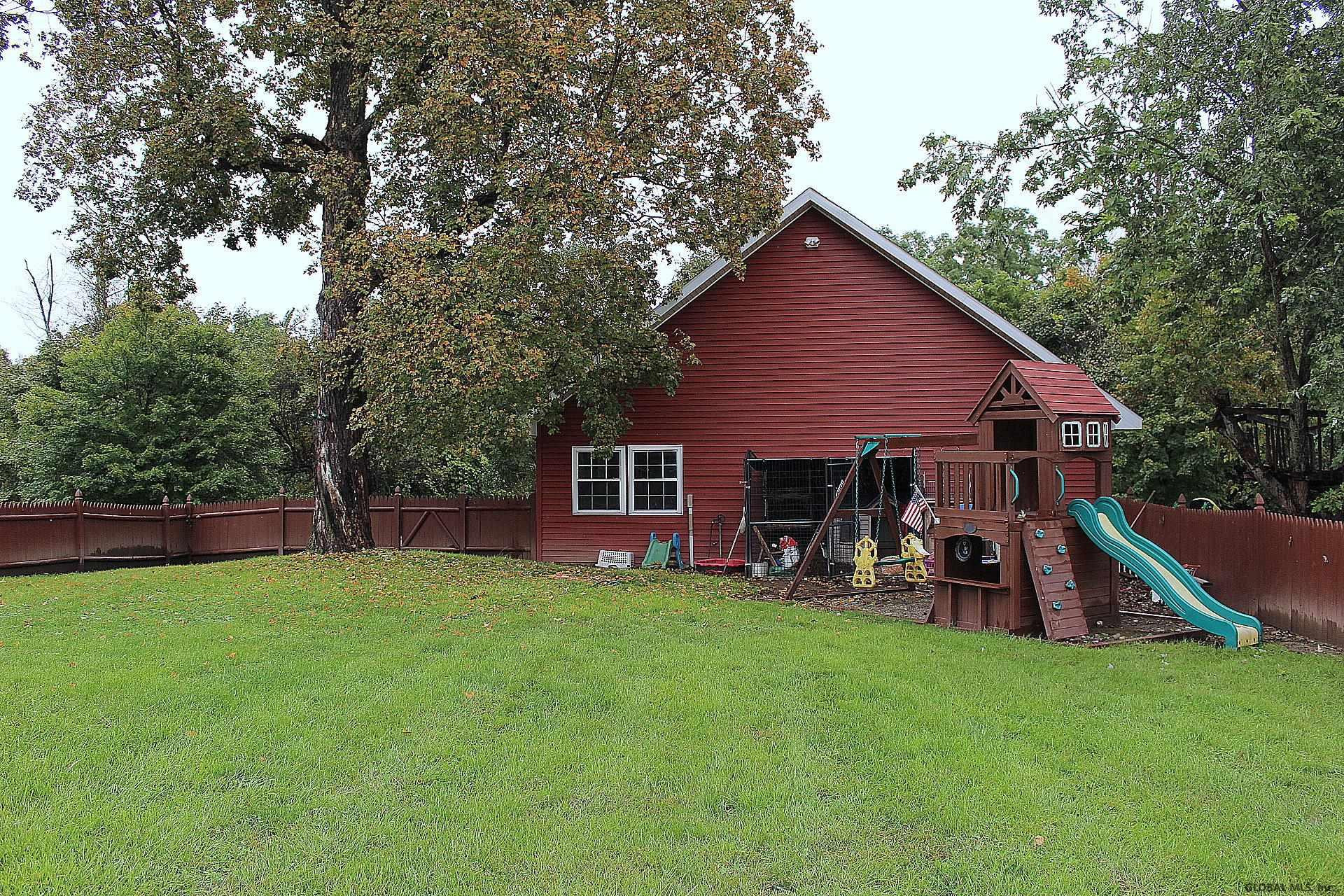 228 Riverview Road Rexford, NY 12148 - Photo 38 of 45 Photo 38